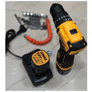 دریل شارژی چکشی لوازم دار۲۴ ولت براشلس 2 باطری دیوالت مدل DCD710DK3